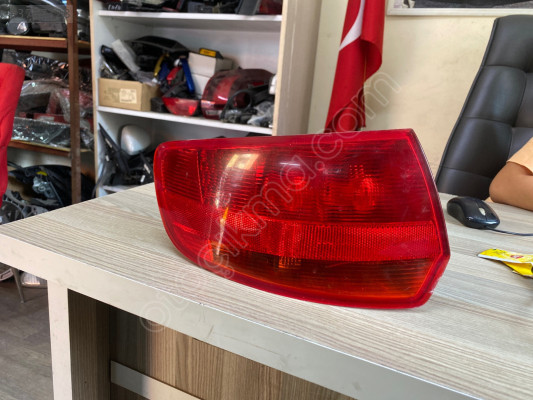 audi a3 çıkma sol arka stop