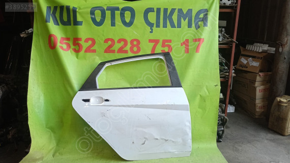 hyundai i20 sağ arka kapı