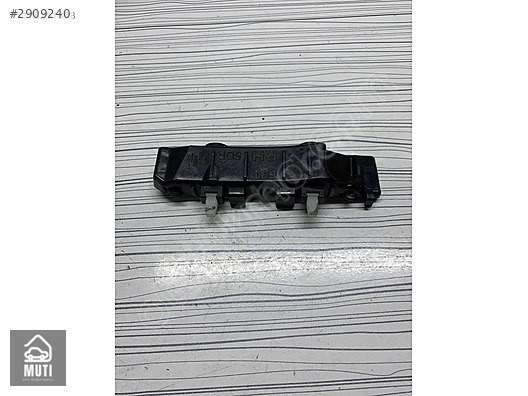 Hyundai İ20 Sol Ön Tampon Braketi 2015 - 2018 86515 - C8000