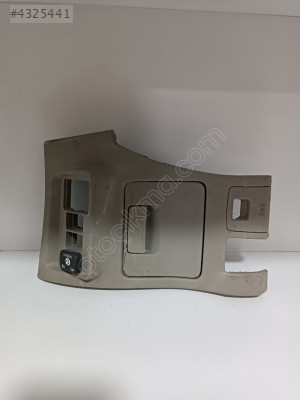 Corolla obd giriş kapağı 5548012010