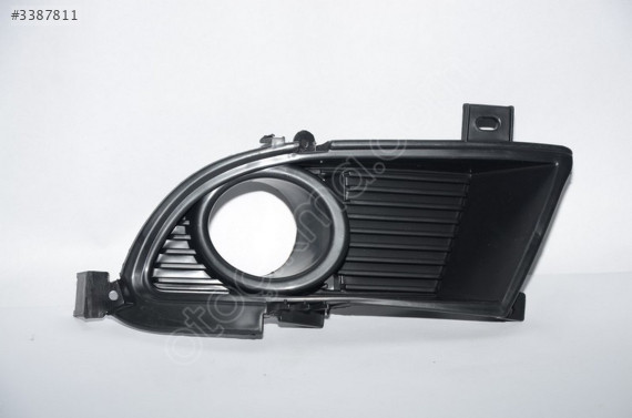 MN126455 LANCER  SİS LAMBA ÇERÇEVESİ SOL SİS DELİKLİ SİYAH