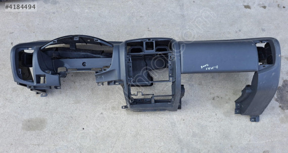 ısuzu d-max 2008 çıkma orjinal boş göğüs/torpido (son fiyat)