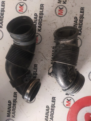 SEAT LEON HAVA FİLTRE KUTUSU BORUSU 5Q0129654G