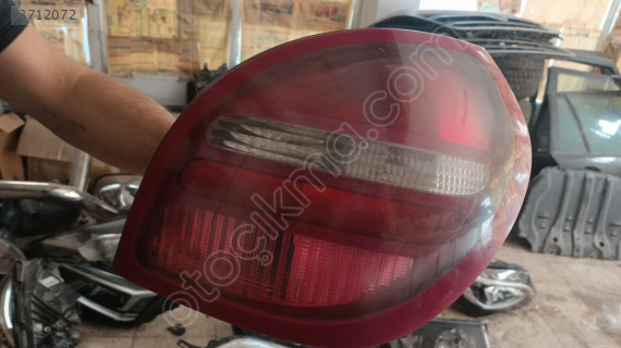 Çıkma Nissan Almera Sol Arka Stop Parçası