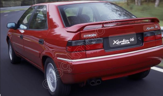 Citroen xantia bagaj kapağı