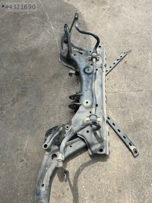 FORD FİESTA MOTOR TRAVERSİ