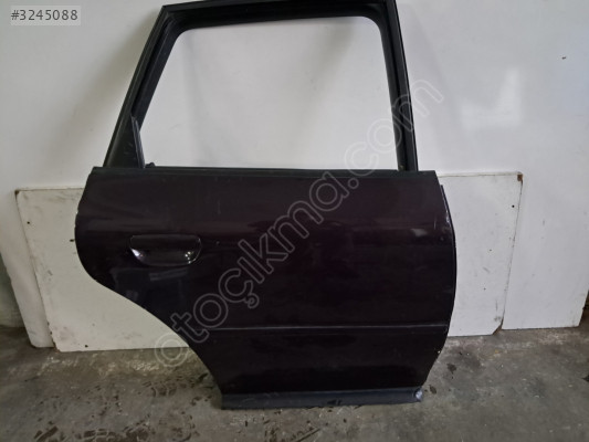 AUDİ A3 - HATCHBACK SAĞ ARKA KAPI