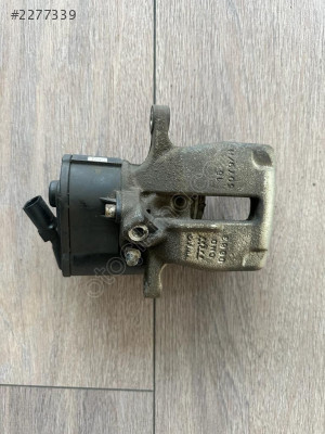 Çıkma Fren Kaliperi Sağ Arka VW Passat B6-B7-CC 3C0615404
