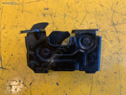 Mercedes C Class W204 Motor Kaput Kilidi Orj. Çıkma A2048800260