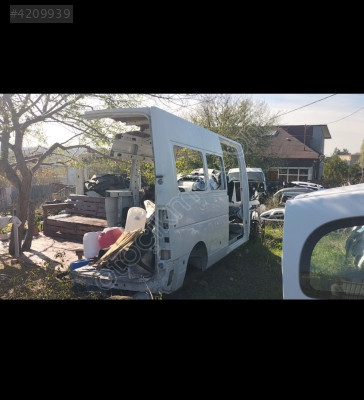 03747 RENAULT MASTER 3 SOL ARKA ÇAMURLUK