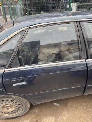 Mazda 626 sağ arka kapı orijinal