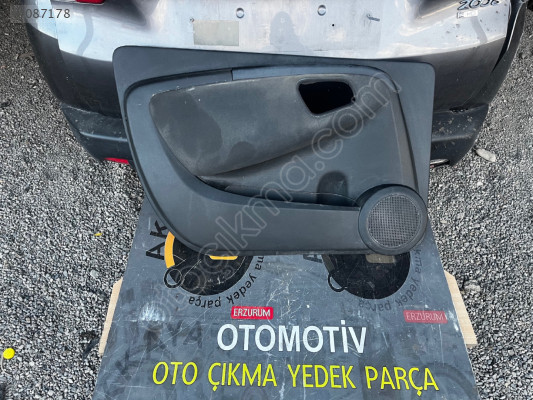 Fiorino Sol ön Kapı Döşemesi Orjinal Çıkma