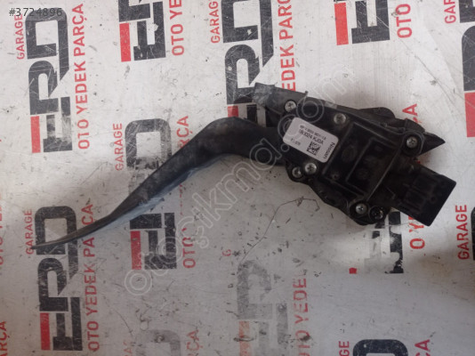 NISSAN NAVARA 2017 2.3 D GAZ PEDALI 180024KJ0A