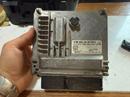 16 SKODA OCTAVİA 1.6 TDİ CXX DSG MOTOR BEYNİ 04L907445B ORJ ÇIKMA