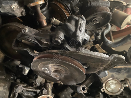 Renault Concord direksiyon pompası