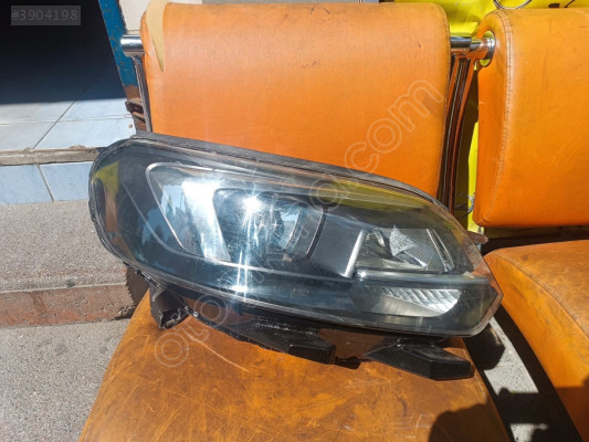 OPEL VİVARO - ZAFİRA SAĞ FAR MERCEKLİ ÇIKMA ORJİNAL YEDEK PARÇA