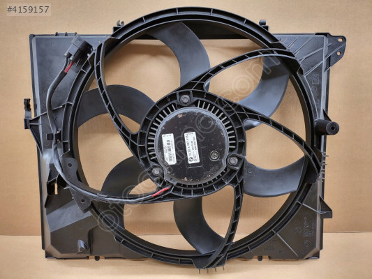 BMW E87- E90 FAN MOTORU 400W BENZİNLİ 17117590699