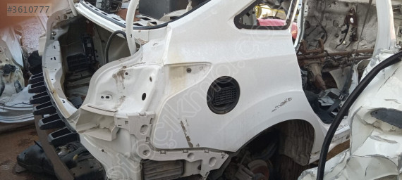 FORD FOCS 3 3.5 ÇIKMA SAĞ ARKA ÇAMURLUK ORJİNAL 2012-2017