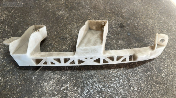 Ford ranger 2010-2012 far bağlantı braketi sağ