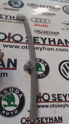 3444-830RL Toyota Yaris 2015 sol arka kapı cam kizağı