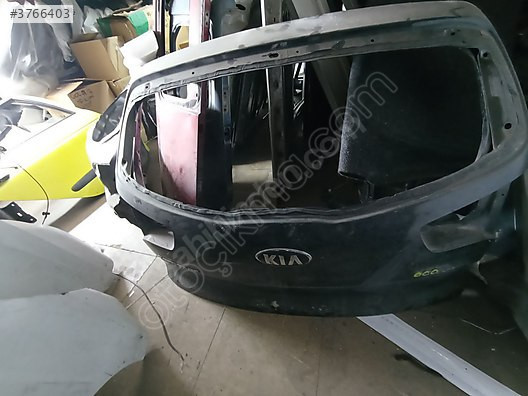 KİA SPORTAGE ARKA BAGAJ ÇIKMA ORJİNAL