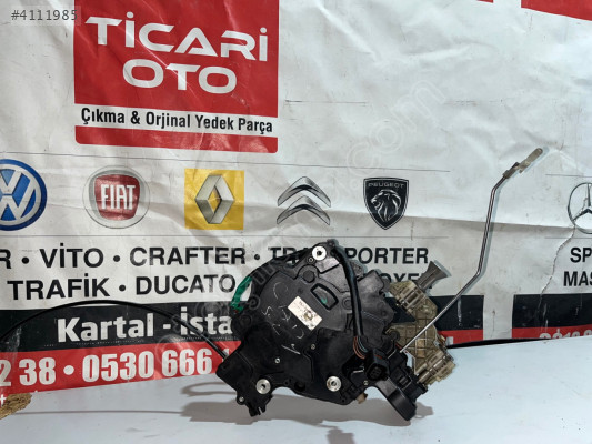 Volkswagen Caddy Çıkma Orjinal Sol Sürgülü Kapı Kilidi