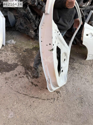 Jetta sol arka kapı orijinal