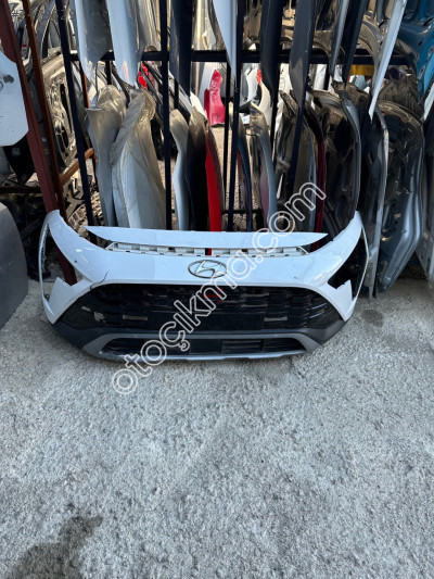 Hyundai bayon ön tampon dolu