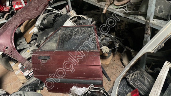 Renault r11 flash sağ arka kapı hatasız orijinal