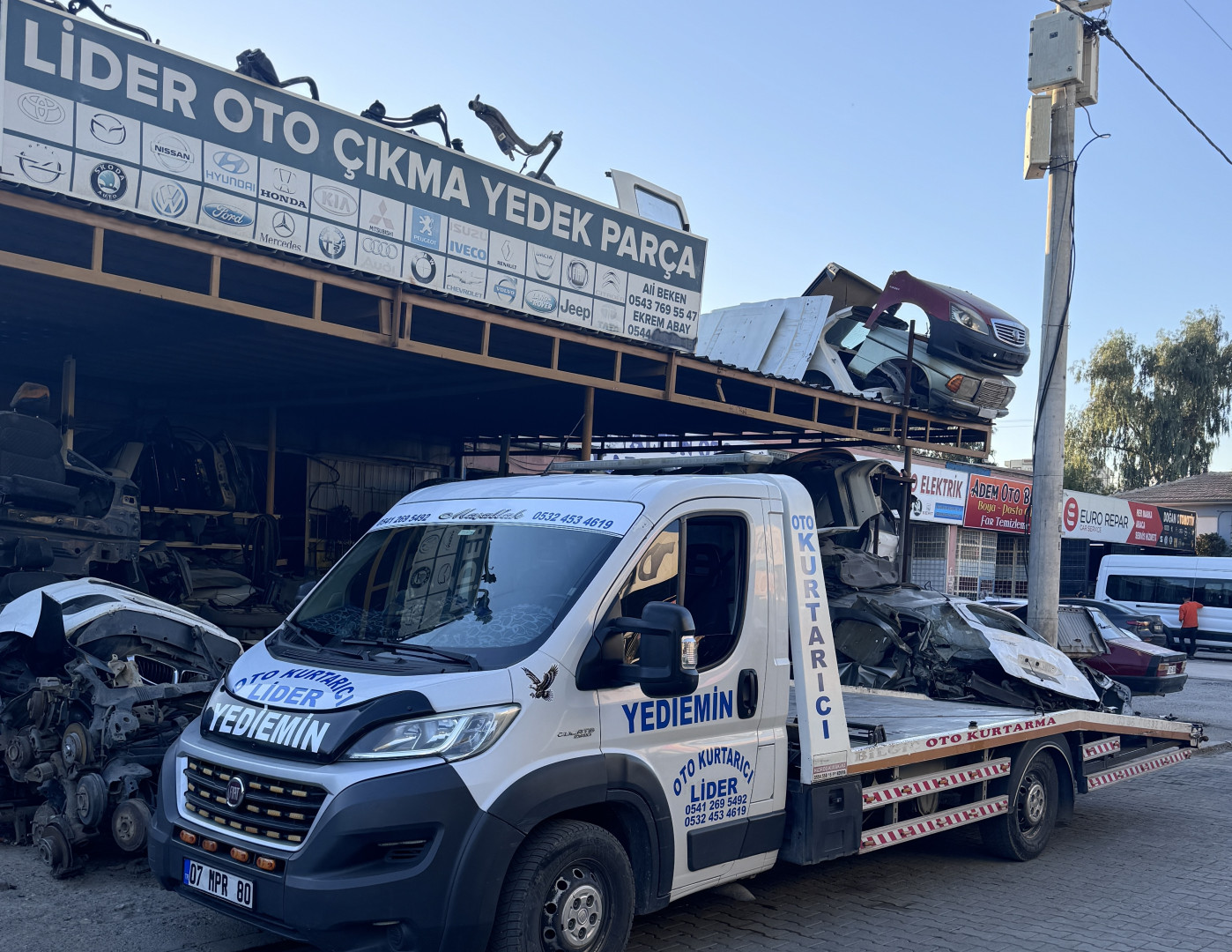 Lider Oto Çıkma Parça ve Hasarlı Araç